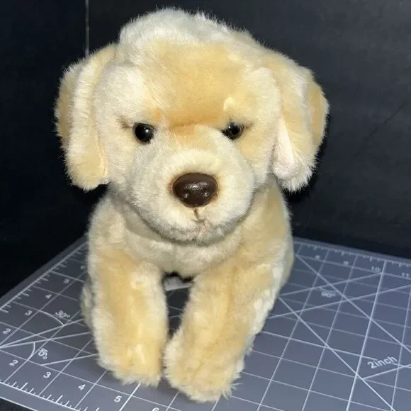 Toys R Us 2013 Golden Yellow Labrador Puppy Dog Realistic Stuffed Animal Plush - Picture 3 of 9